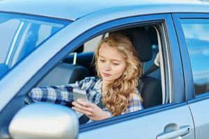 Statistics-Show-Distracted-Drivers-Still-Major-Cause-of-Traffic-Accidents